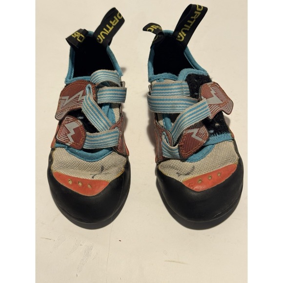 La Sportiva Kids Size 3 Clinbing Shoes - Picture 2 of 5